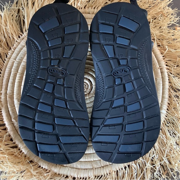 Sandals - Picture 9 of 14